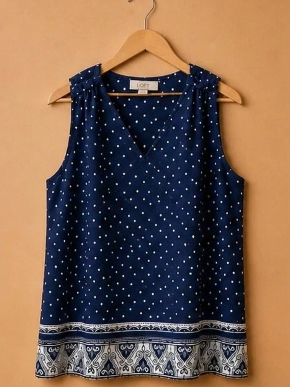 LOFT Navy Polka Dot Sleeveless Blouse Size Small – Flowy Chic Minimalist Tank